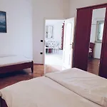 Dubravka Appartamento *
