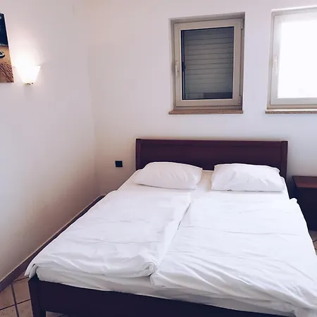 Dubravka Apartman Lopar