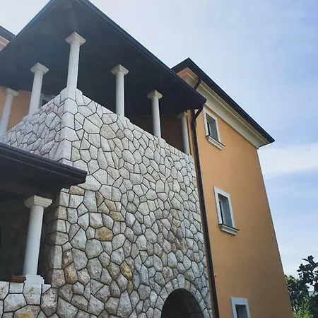 Dubravka Apartment